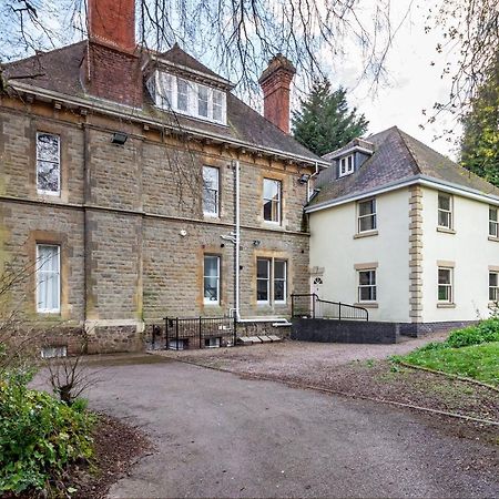 Host & Stay - Hillbrook House Apartment Great Malvern Dış mekan fotoğraf